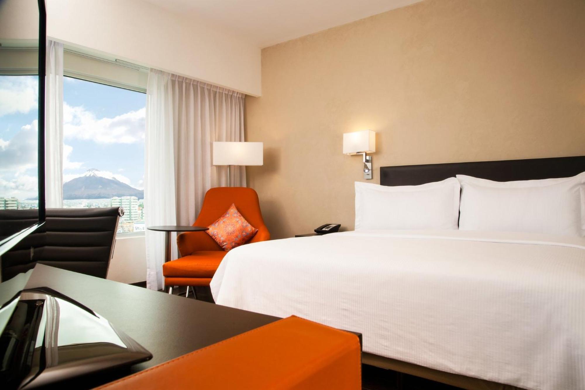 Fiesta Inn Puebla Las Animas Екстериор снимка