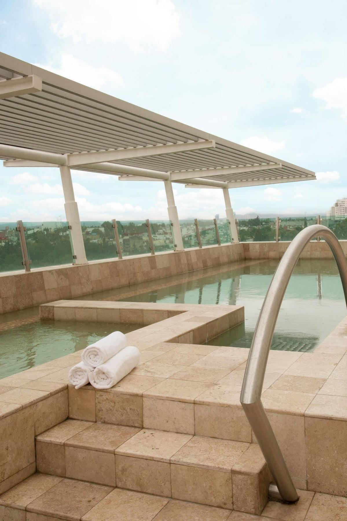 Fiesta Inn Puebla Las Animas Екстериор снимка
